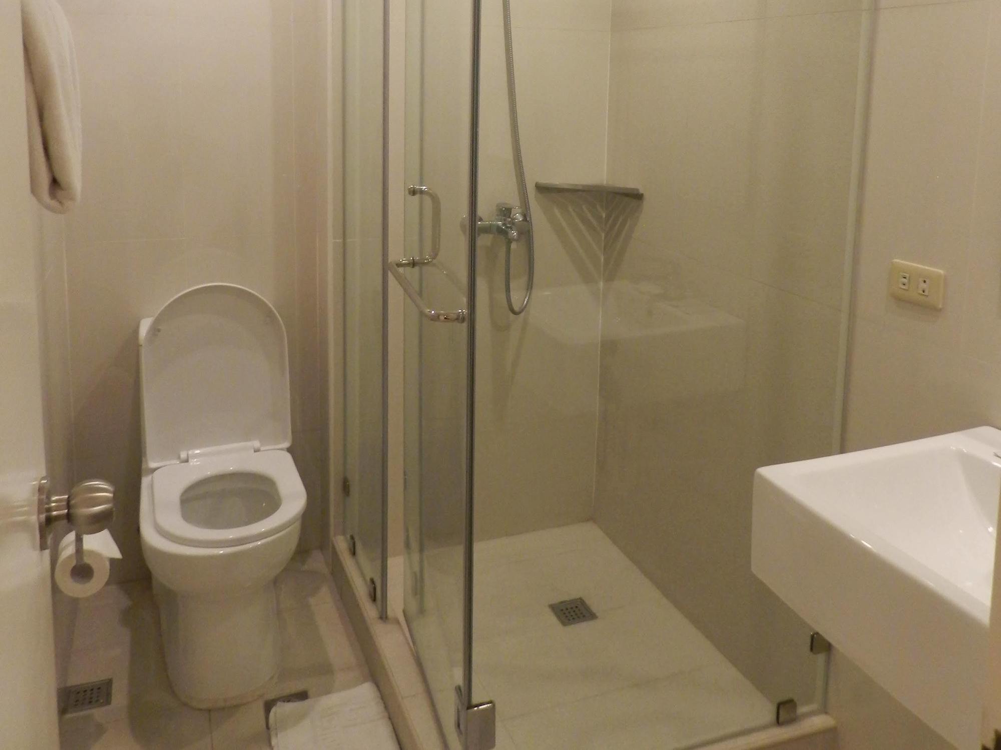 Salcedo Suites Makati City Luaran gambar