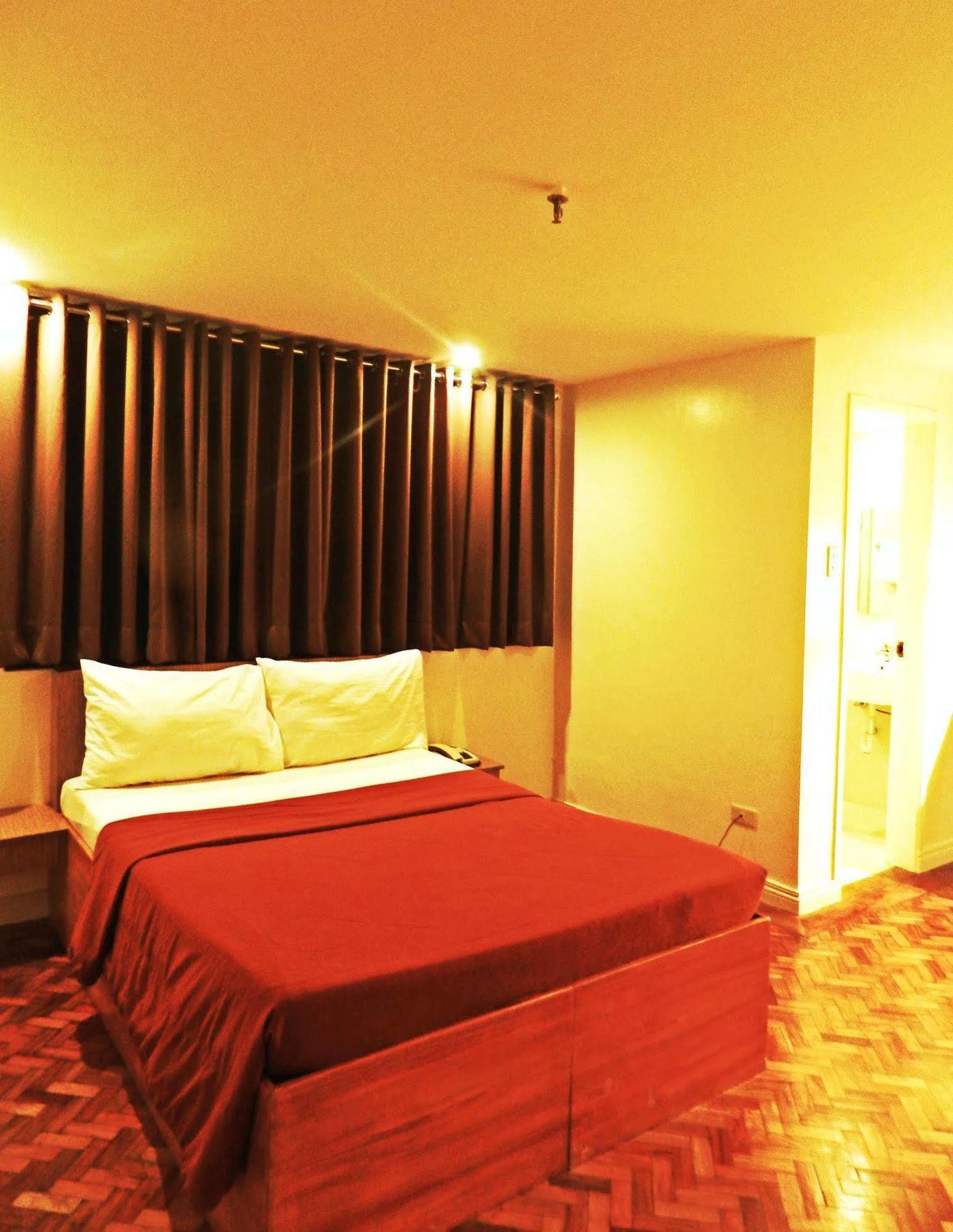Salcedo Suites Makati City Luaran gambar