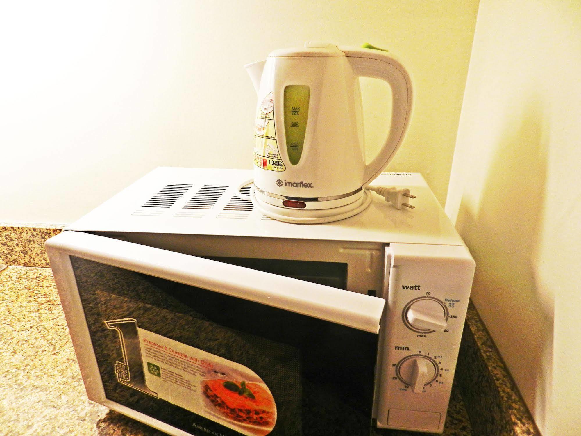 Salcedo Suites Makati City Luaran gambar