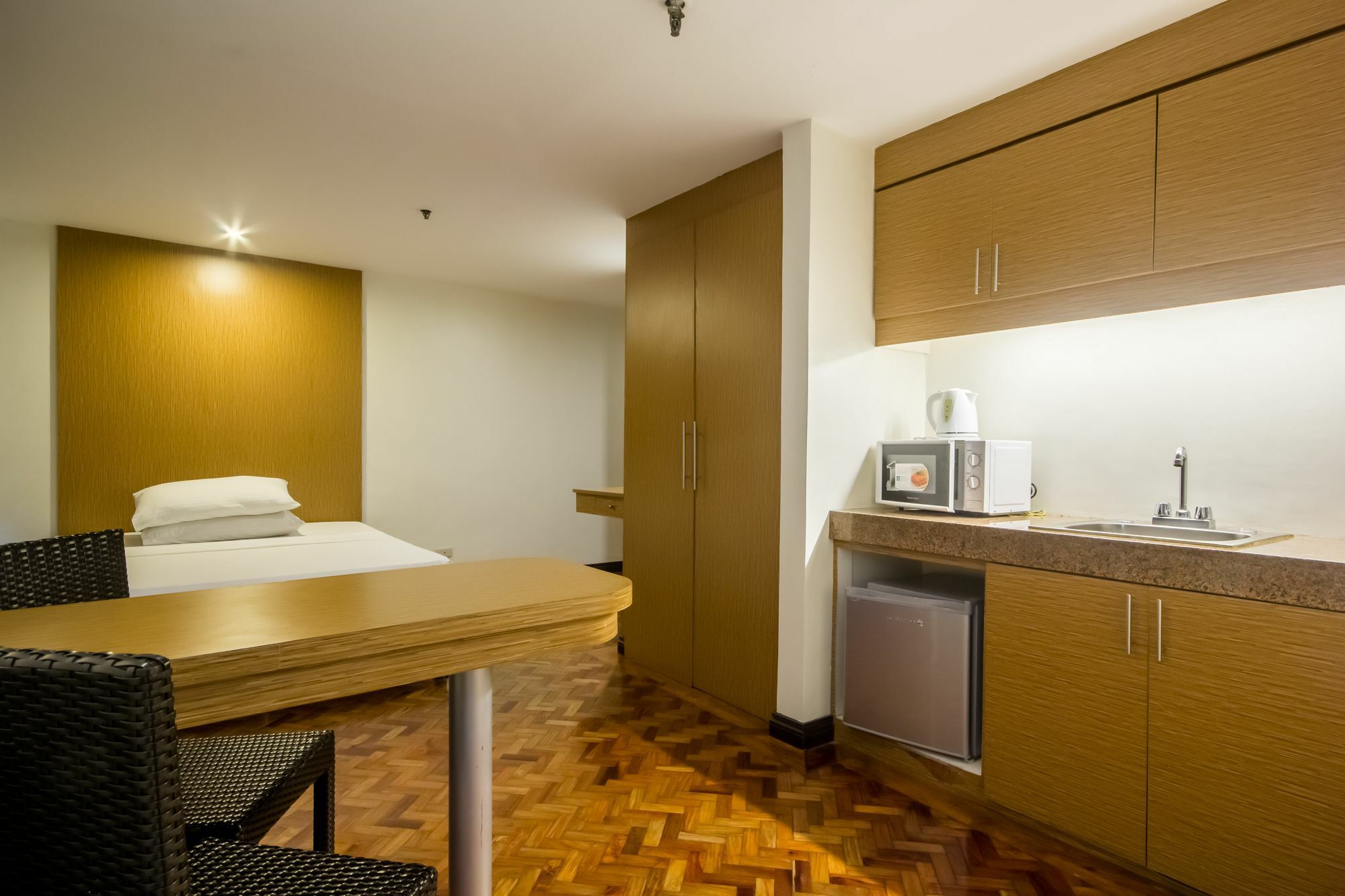 Salcedo Suites Makati City Luaran gambar